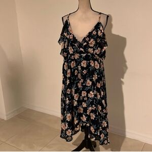 Torrid Size 3 3x Sleeveless Floral Dress